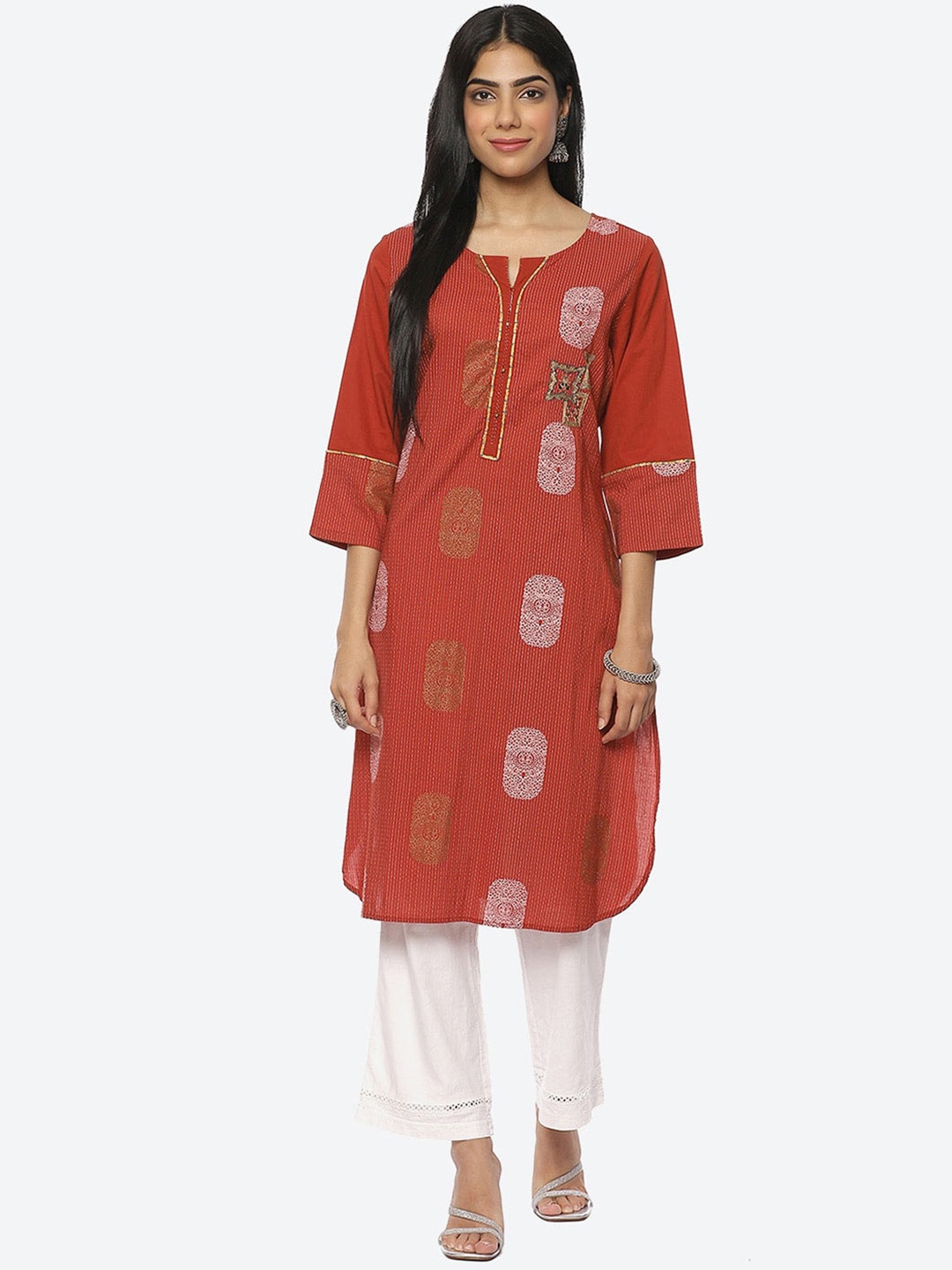 

Lakshita Women Floral Printed Gotta Patti Kurta, Orange