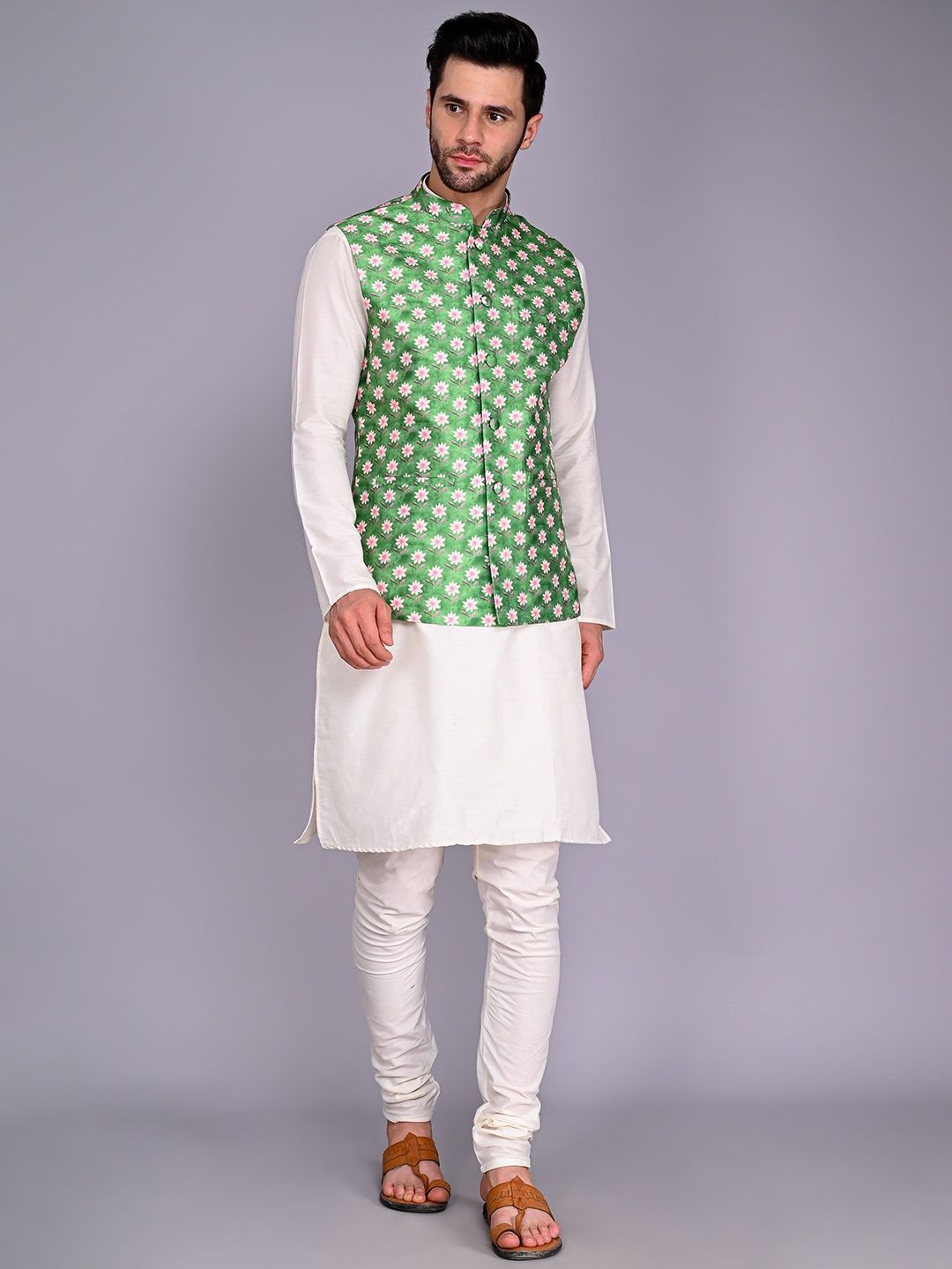 

VESHAM Mandarin Collar Printed Kurta with Churidar, Green