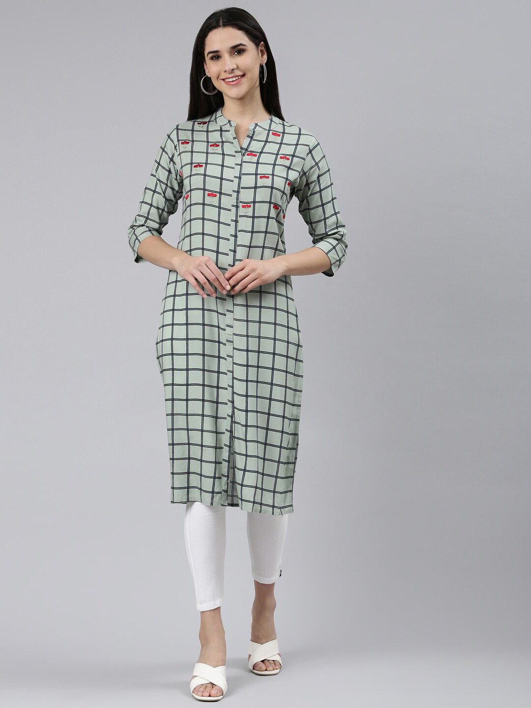 

The Chennai Silks Women Floral Printed Kurta, Green
