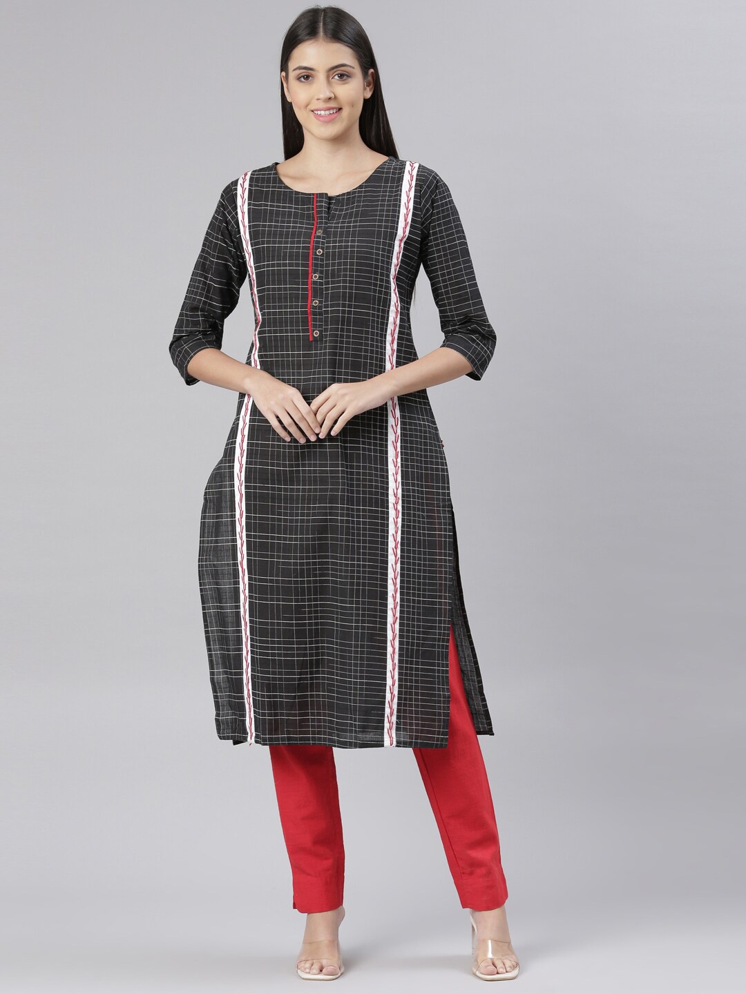 

The Chennai Silks Women Printed Thread Work Pure Cotton Kurta, Black