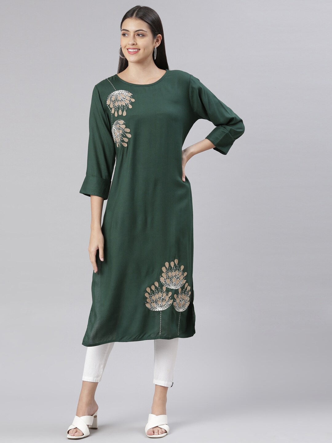 

The Chennai Silks Women Yoke Design Thread Work Indie Prints Pure Cotton Kurta, Green