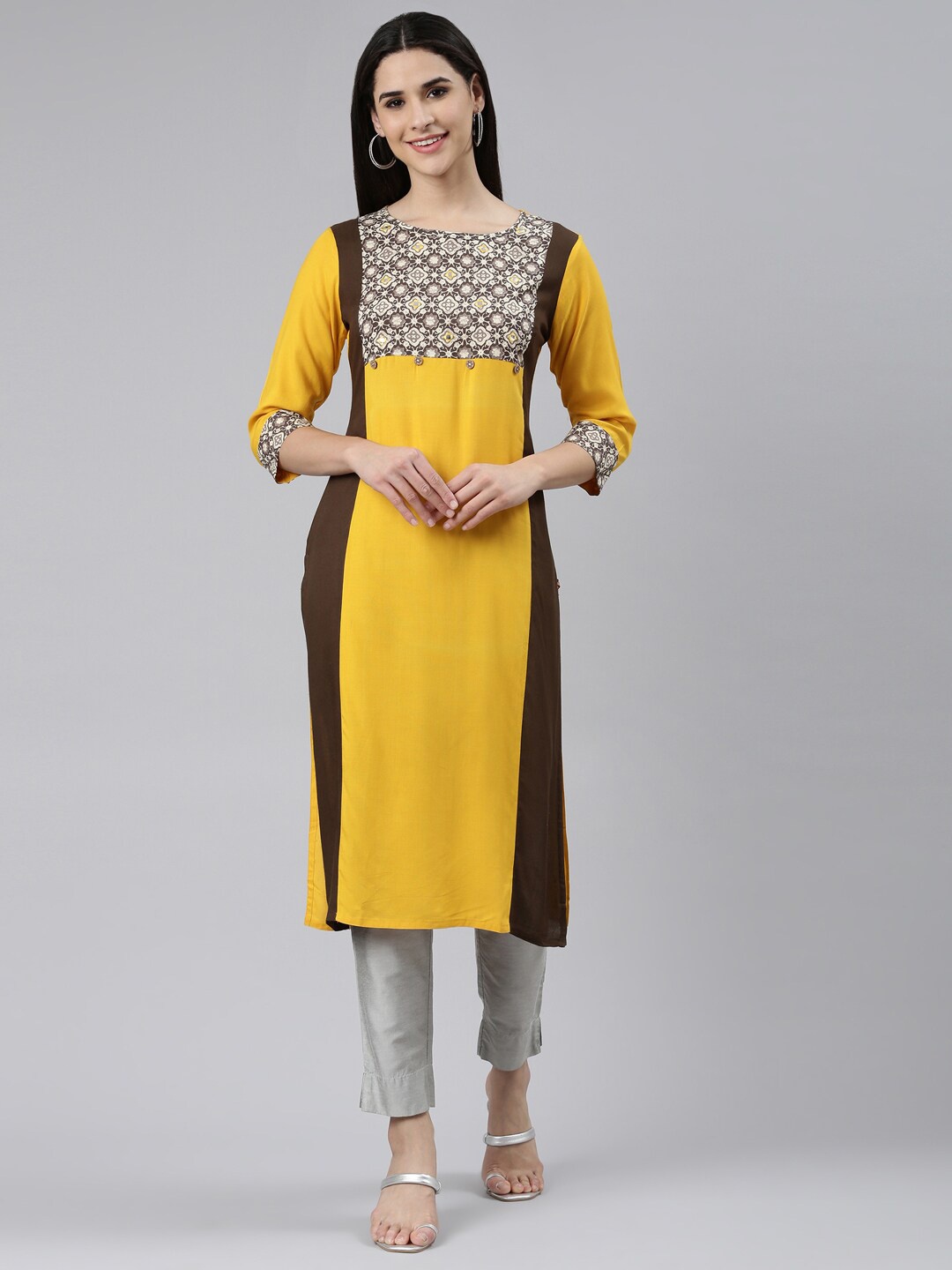 

The Chennai Silks Ethnic Motifs Printed Mirror Work Kurta, Yellow