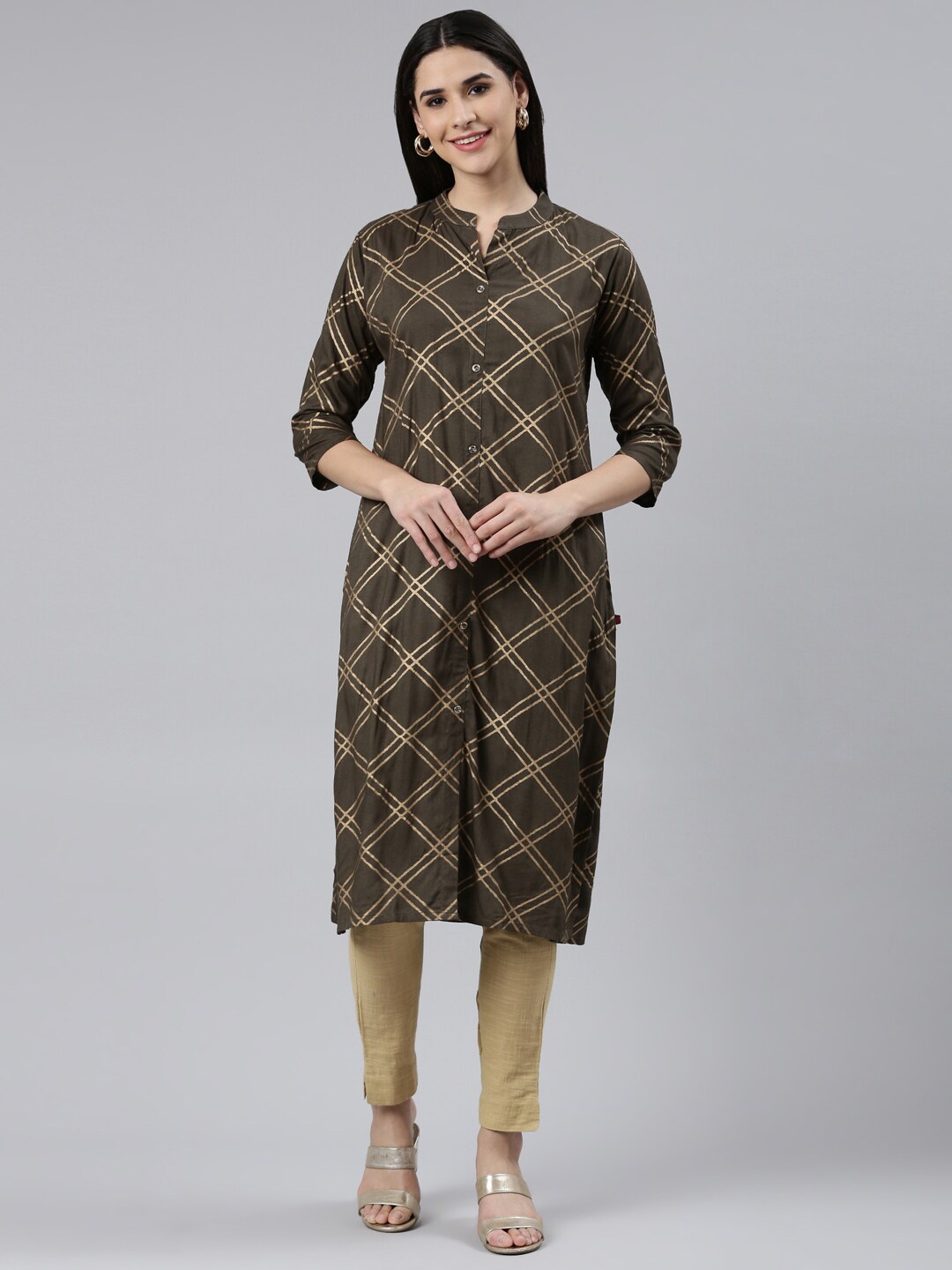 

The Chennai Silks Women Checked Kurta, Green