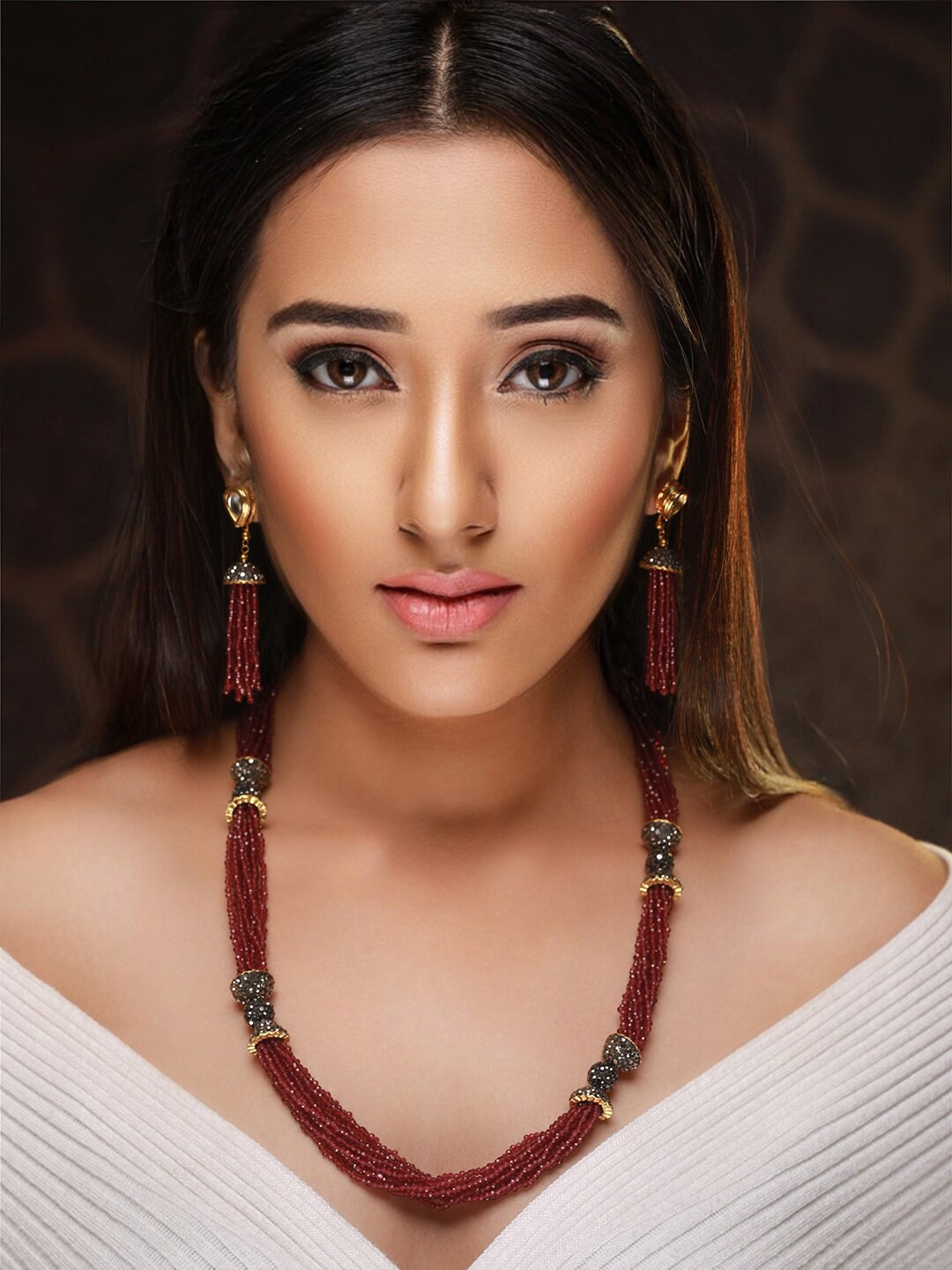 

Priyaasi Gold-Plated Stone Studded & Beaded Tasselled Brass Jewellery Set, Burgundy