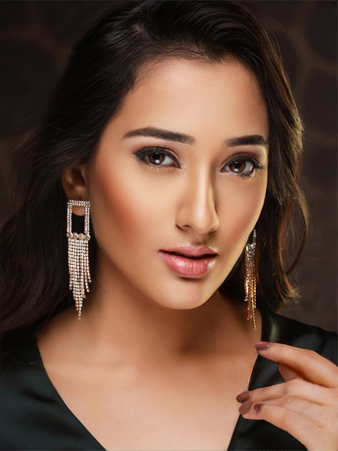 

Priyaasi Rose Gold-Plated Contemporary Drop Earrings