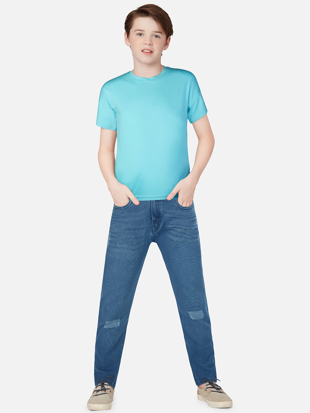 

Gini and Jony Boys Cotton Mildly Distressed Light Fade Jeans, Blue
