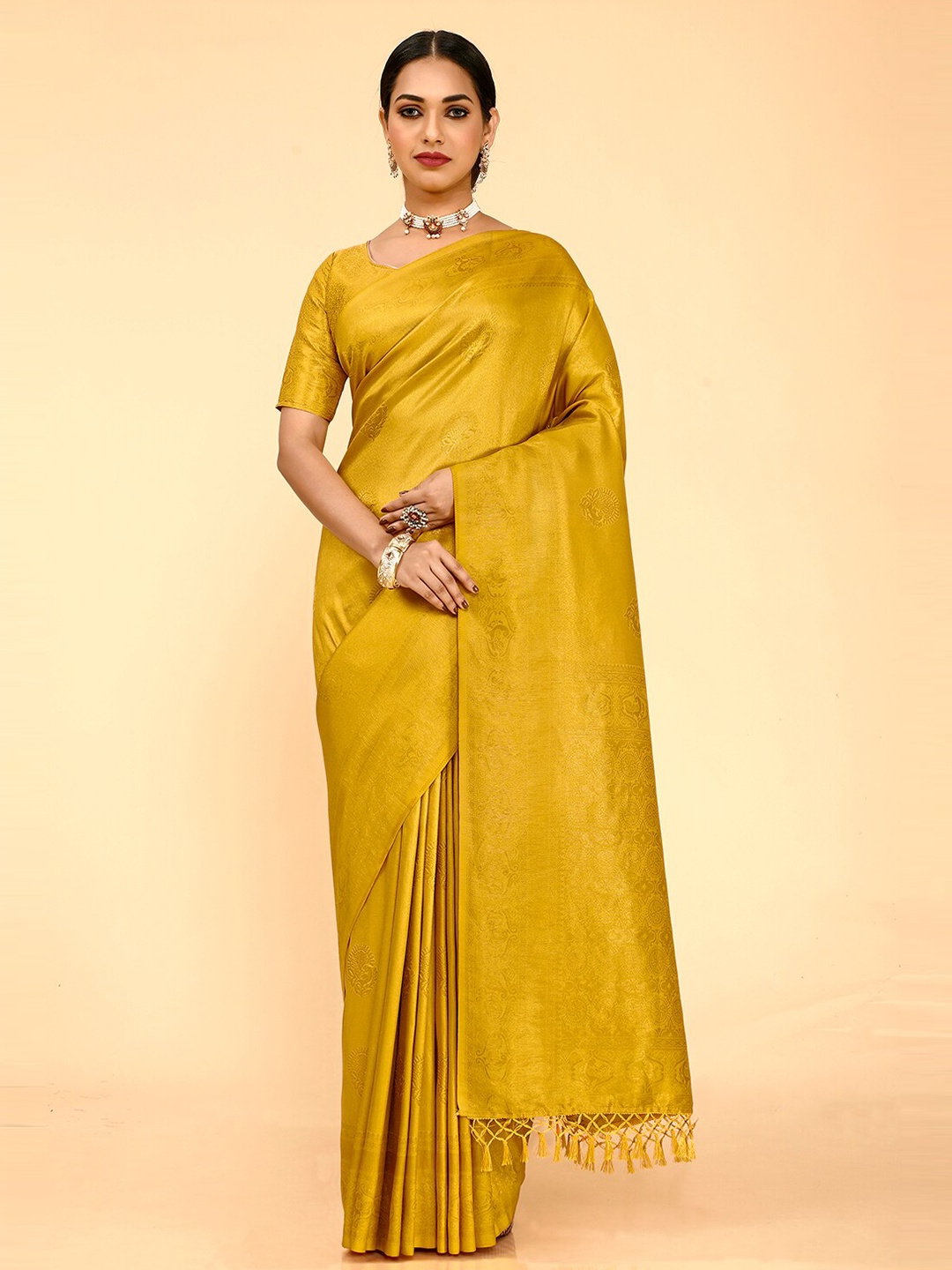 

elora Woven Design Zari Kanjeevaram Saree, Yellow
