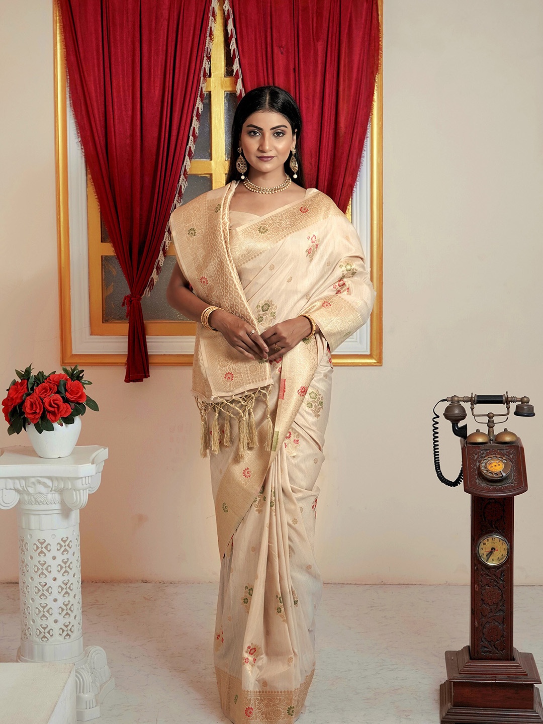 

elora Floral Zari Silk Blend Saree, Beige