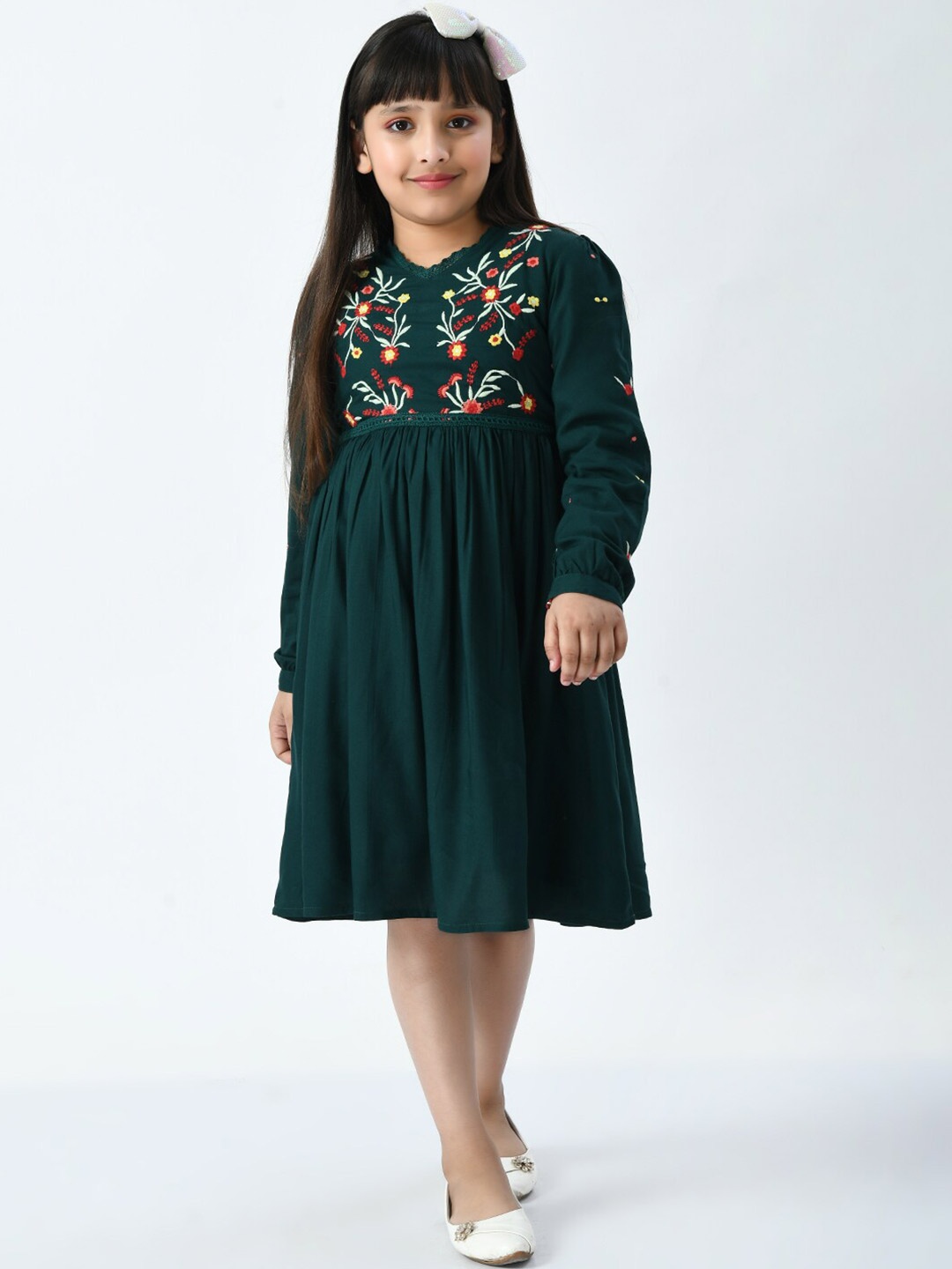 

Bella Moda Round Neck Tie-Up Embroidery Fit & Flare Dress, Green