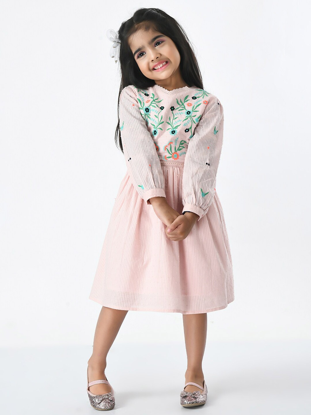 

Bella Moda Round Neck Floral Embroidery Midi Cotton Dress, Pink