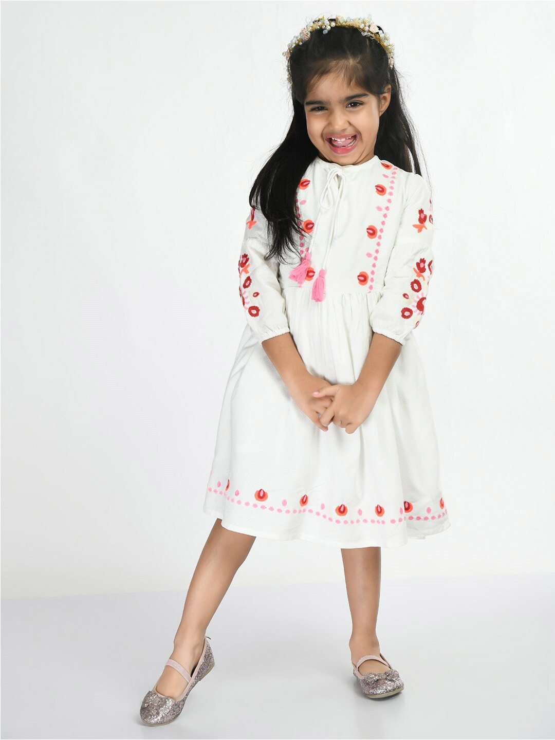 

Bella Moda Girls Floral Embroidered Tie-Up Neck Cotton Dress, White