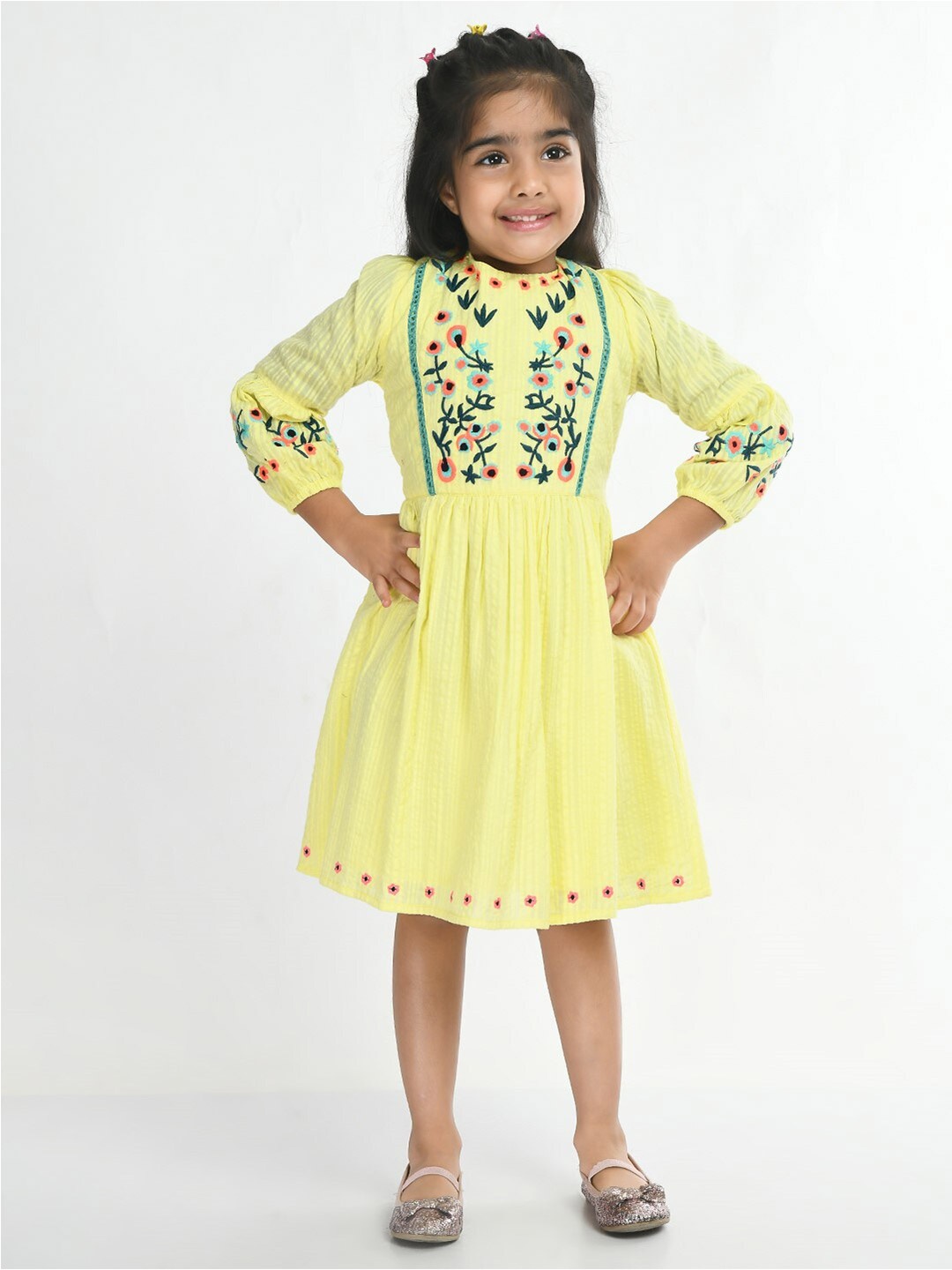 

Bella Moda Girls Floral Embroidered Cotton Dress, Yellow