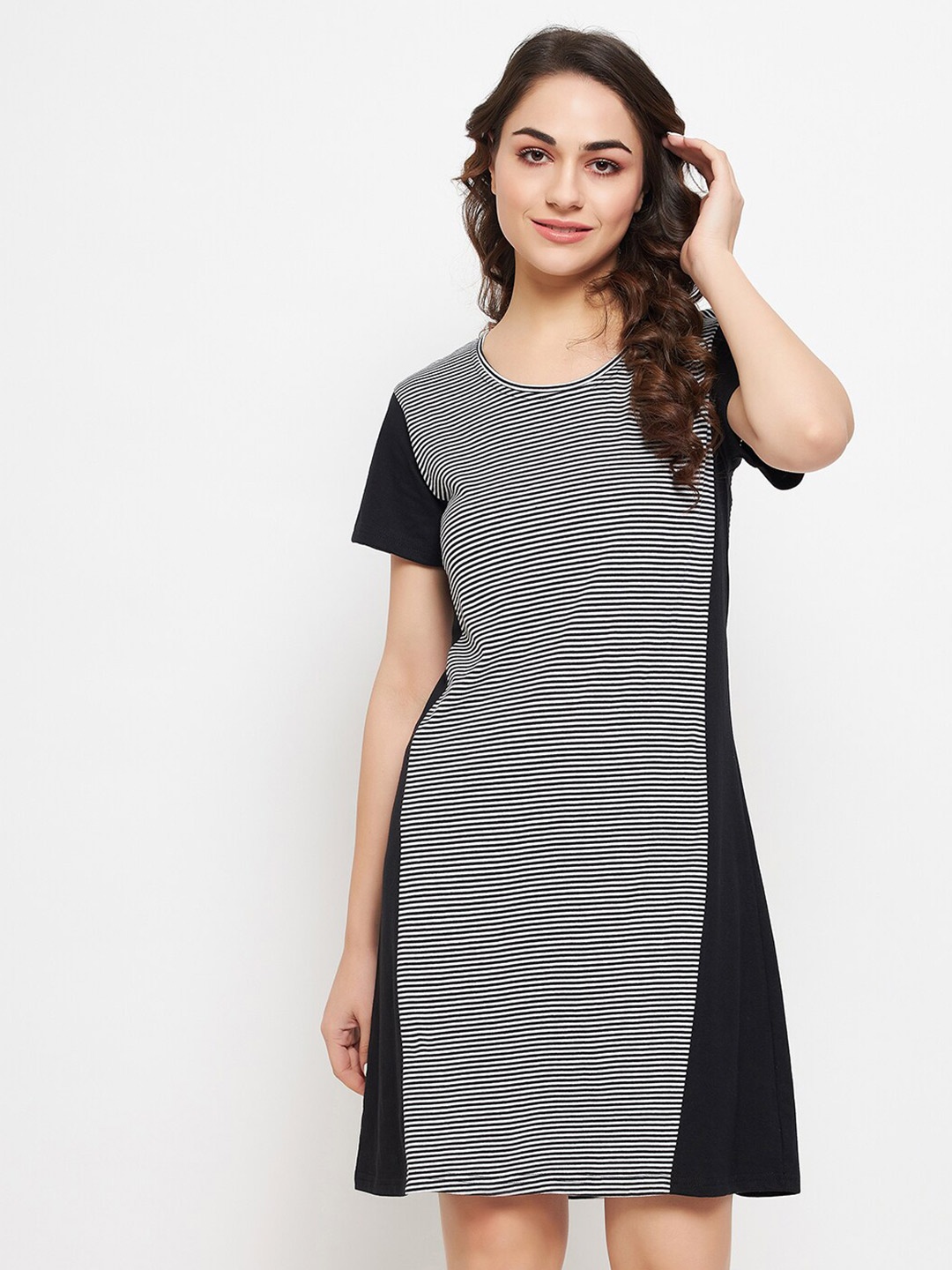 

Clovia Striped Pure Cotton Nightdress, Black