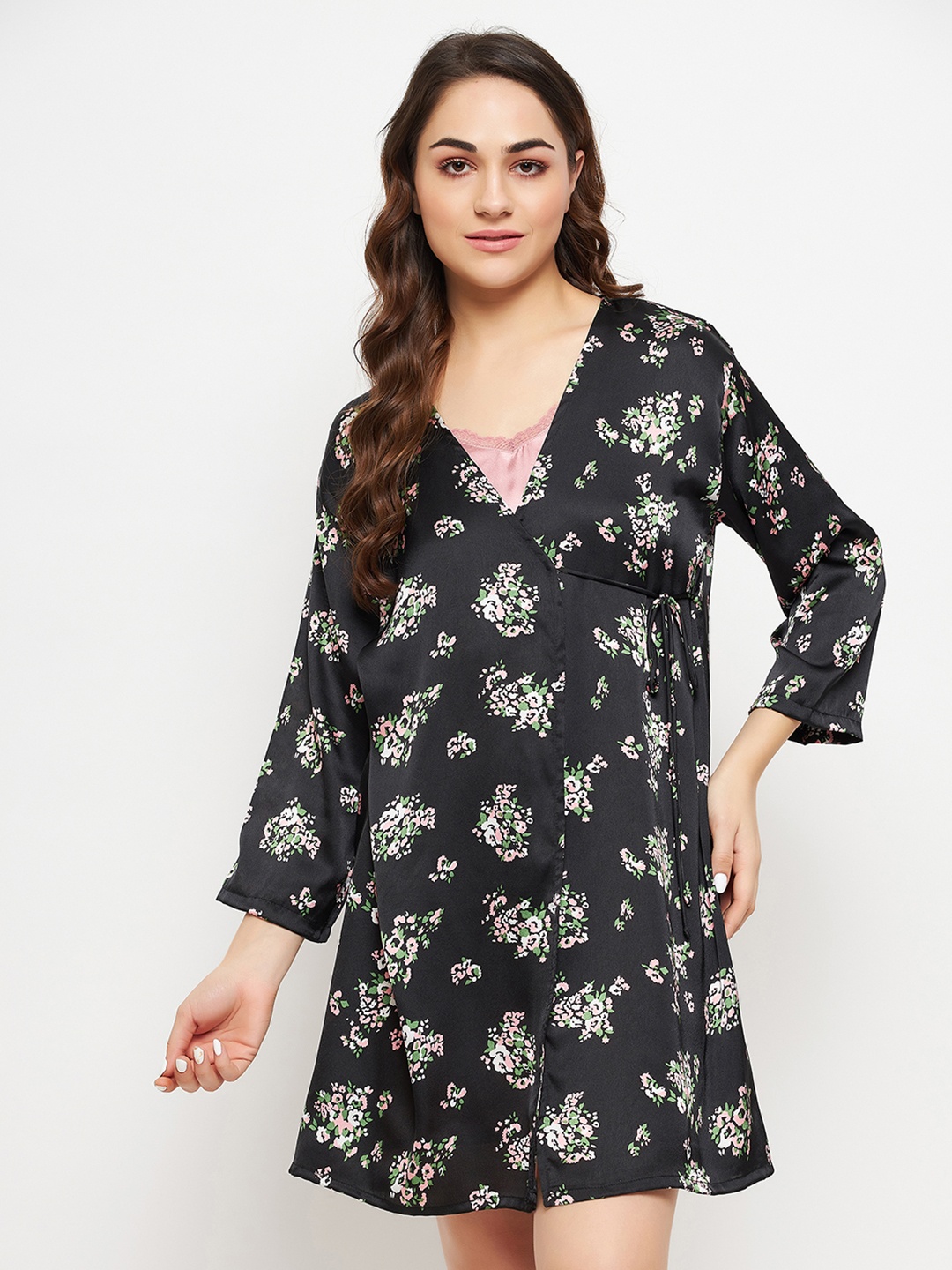 

Clovia Florals Printed Nightdress, Black