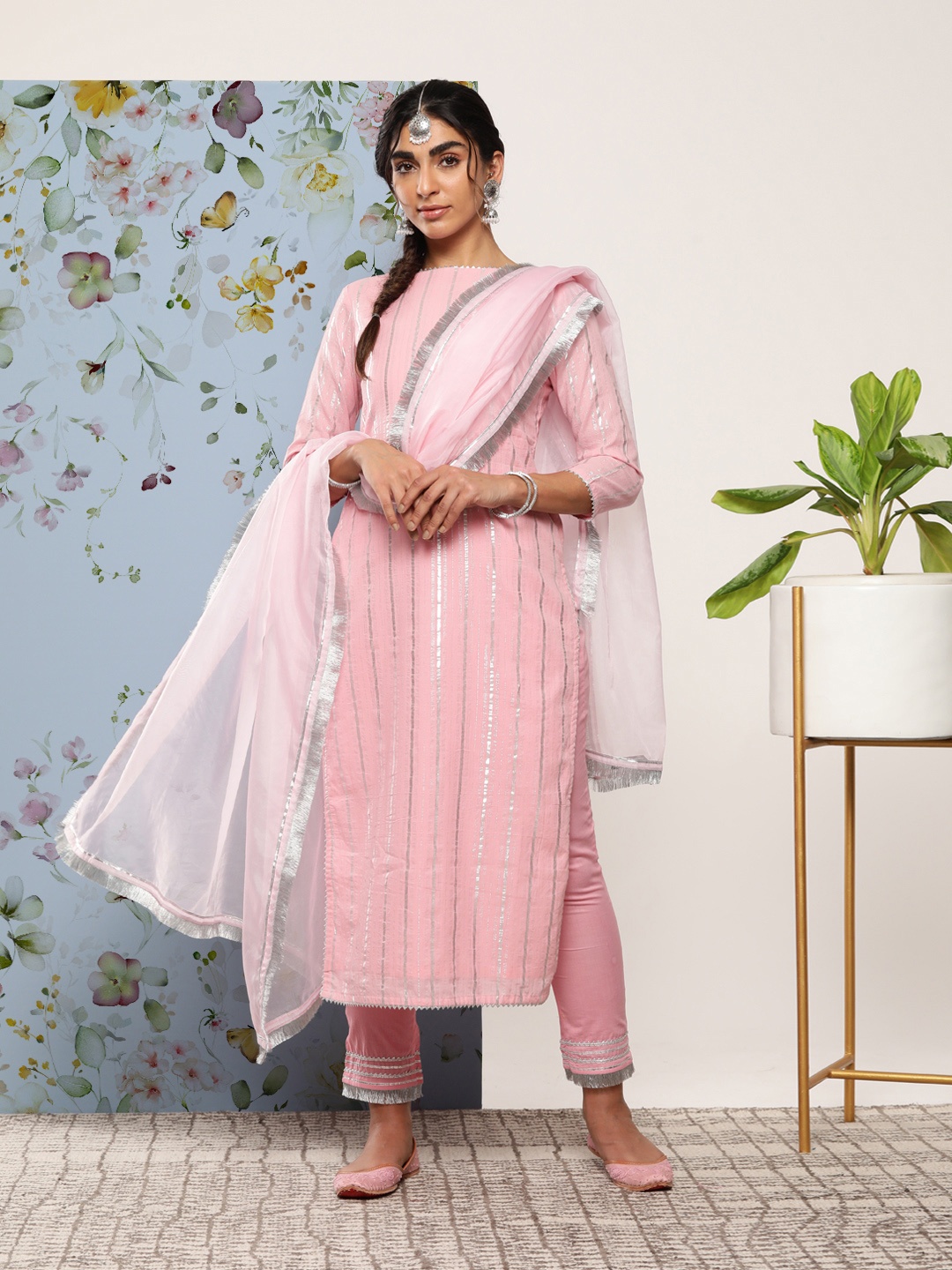 

Inddus Women Gotta Patti Pure Cotton Kurta With Trousers & With Dupatta, Pink