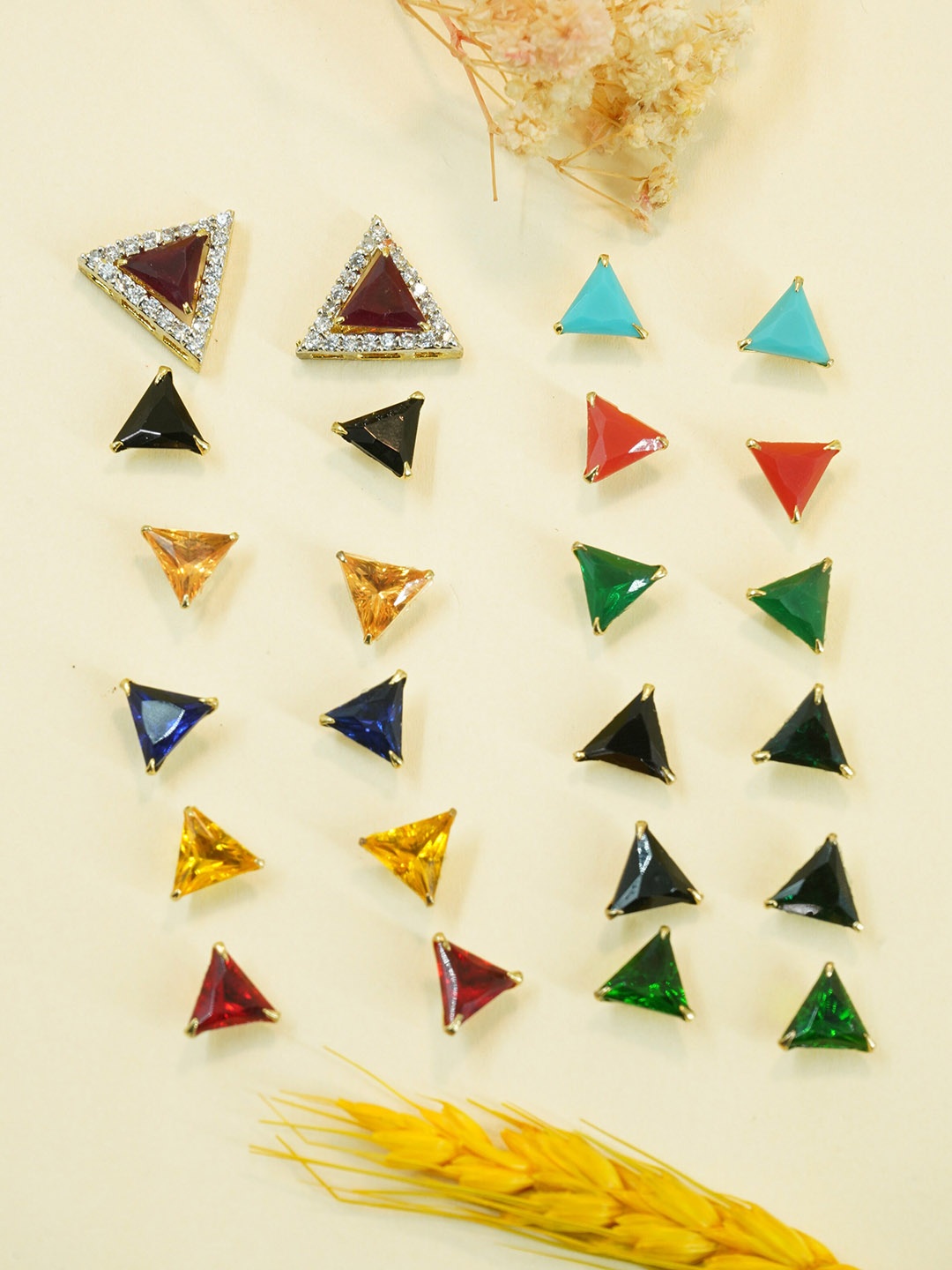 

GRIIHAM Set Of 12 Gold-Plated Triangular Studs Earrings, Green