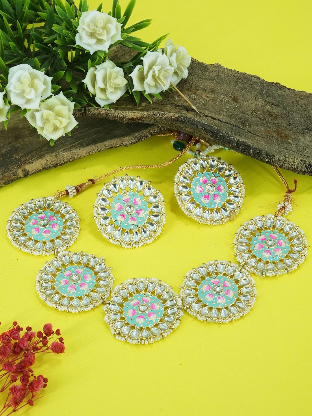 

GRIIHAM Gold-Plated CZ-Studded & Kundan-Beaded Jewellery Set