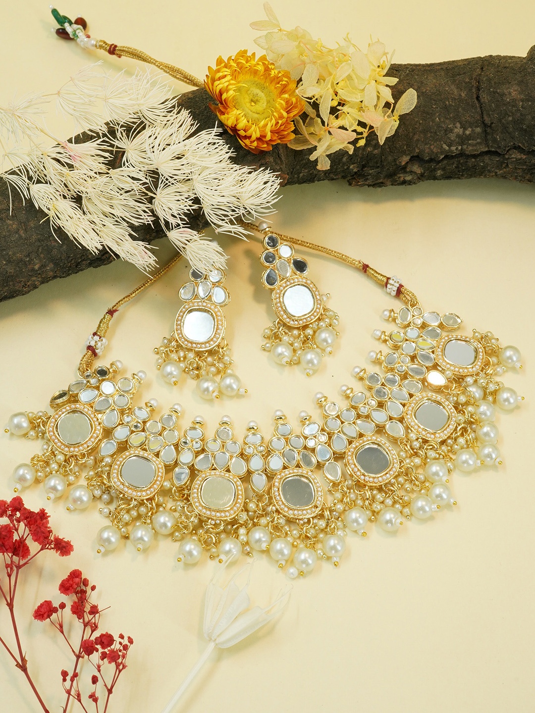 

GRIIHAM Gold-Plated CZ Studded & Pearl Beaded Mirror Jewellery Set