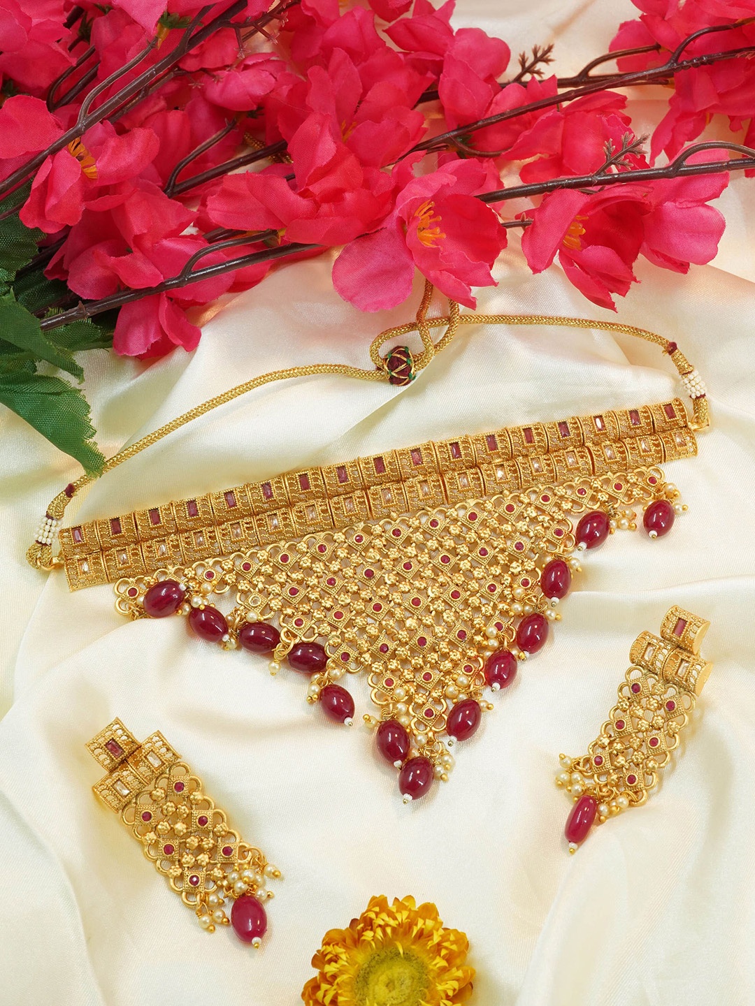 

GRIIHAM Gold-Plated CZ-Studded & Beaded Jewellery Set