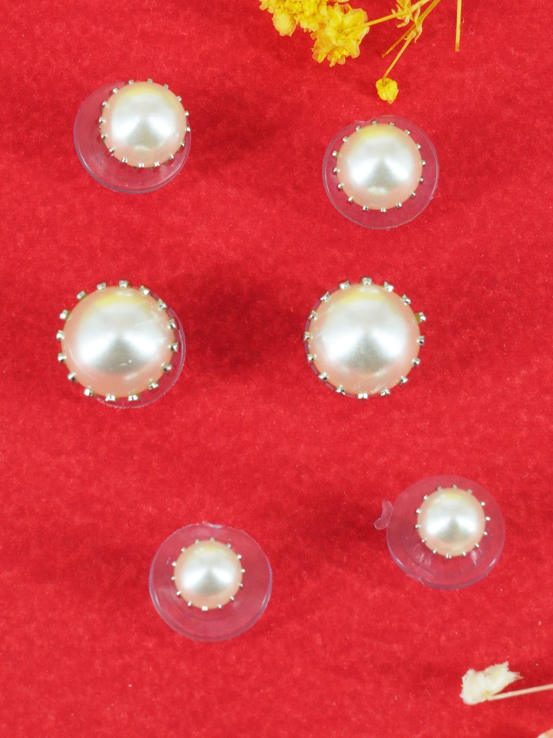 

GRIIHAM Set of 3 Gold-Plated Contemporary Studs Earrings, White