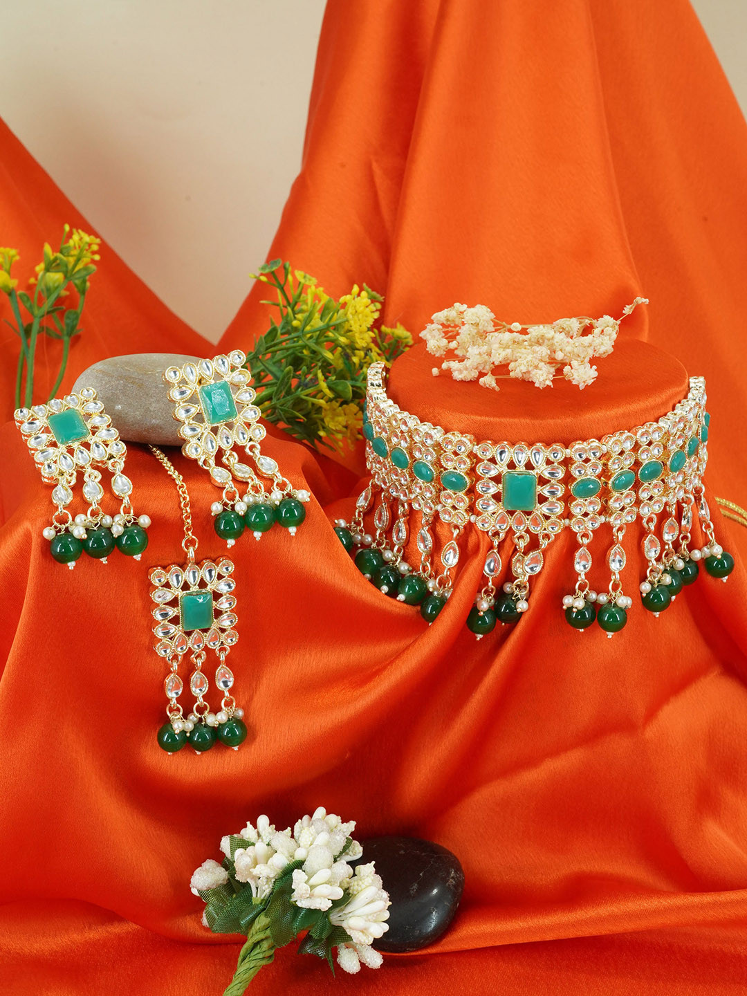

GRIIHAM Gold-Plated CZ Studded & Beaded Jewellery Set With Maang Tika