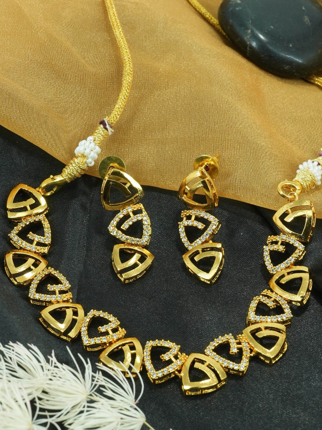 

GRIIHAM Gold-Plated AD-Studded Jewellery Set