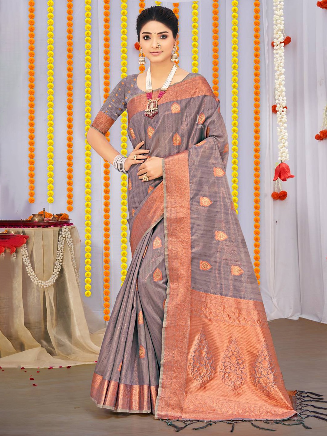 

KARAGIRI Ethnic Motifs Zari Organza Saree, Grey