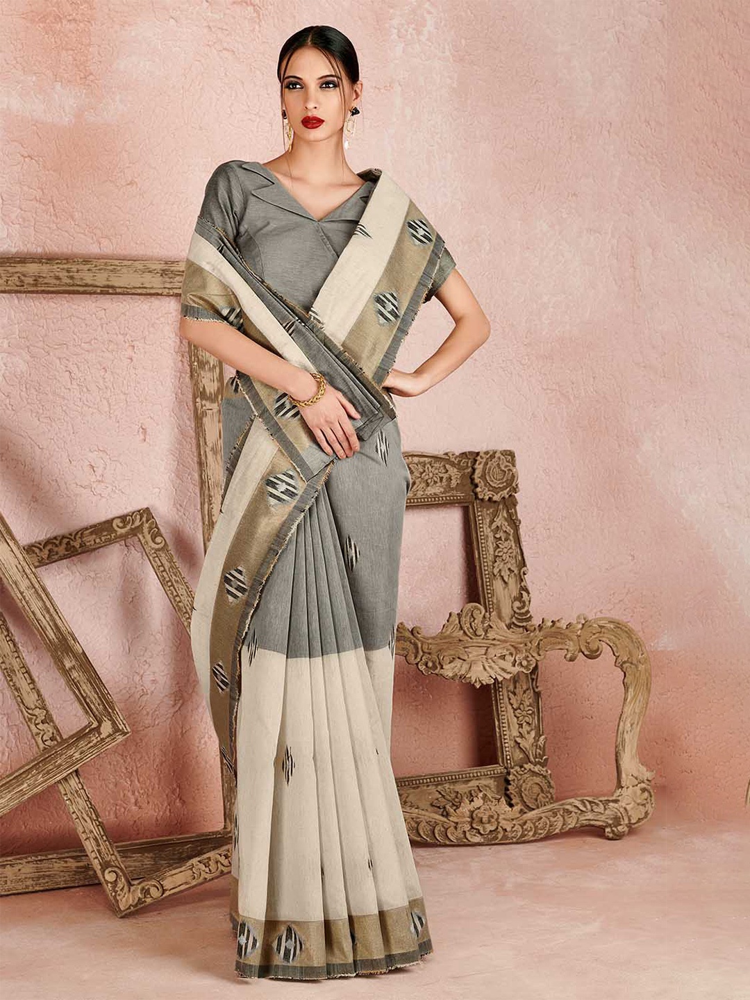 

KARAGIRI Woven Design Zari Saree, Grey