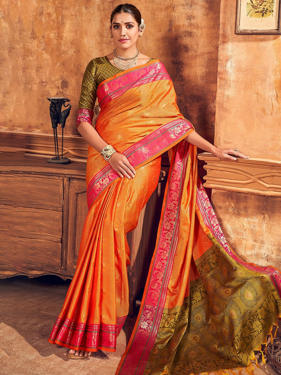 

KARAGIRI Woven Design Zari Saree, Orange
