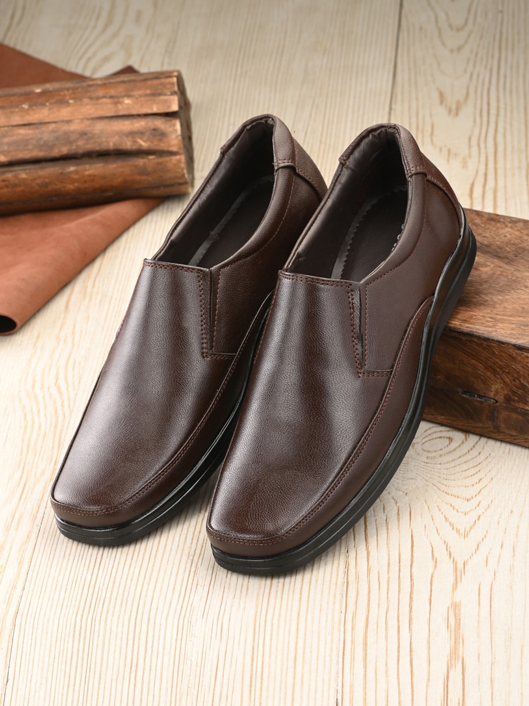 

JOKATOO Men Formal Slip-On Shoes, Brown