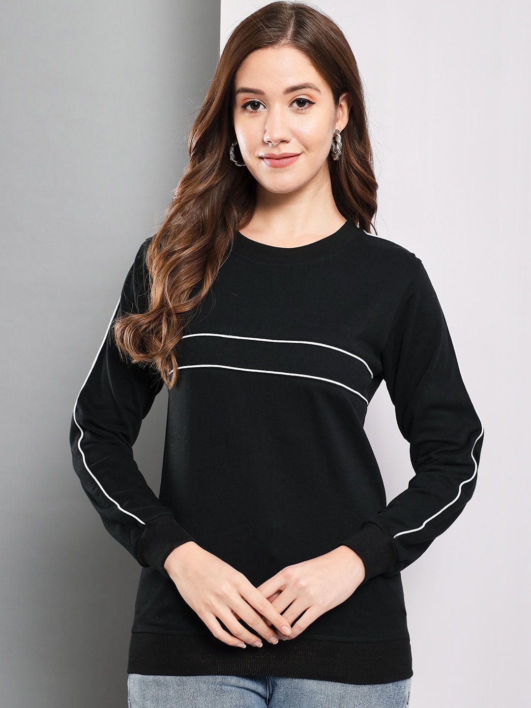 

Q-rious Women Round Neck Long sleeve Pure Cotton Sweatshirt, Black