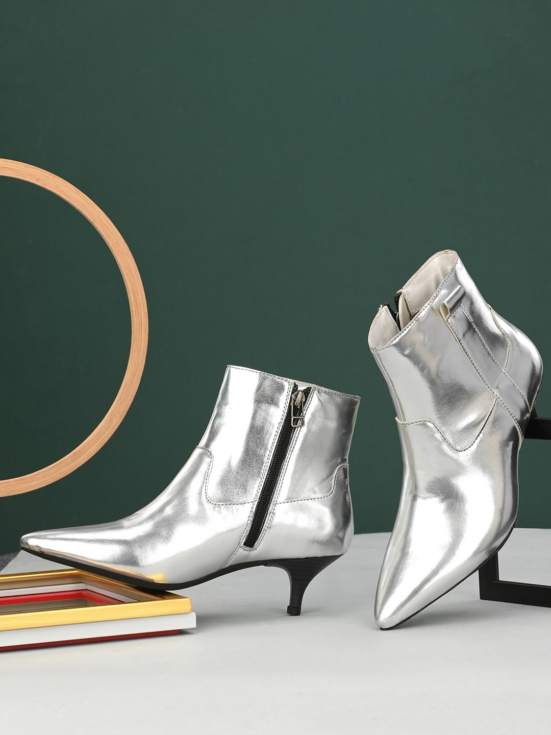 

El Paso Women High-Top Leather Kitten Heeled Boots, Silver