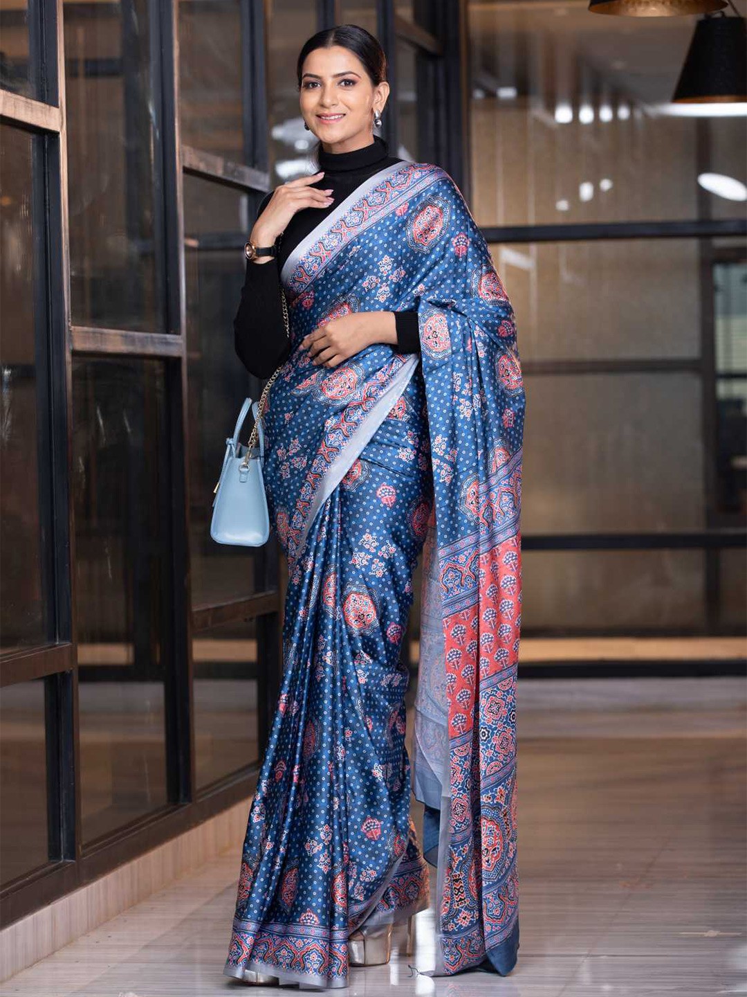 

KARAGIRI Bandhani Printed Zari Saree, Blue