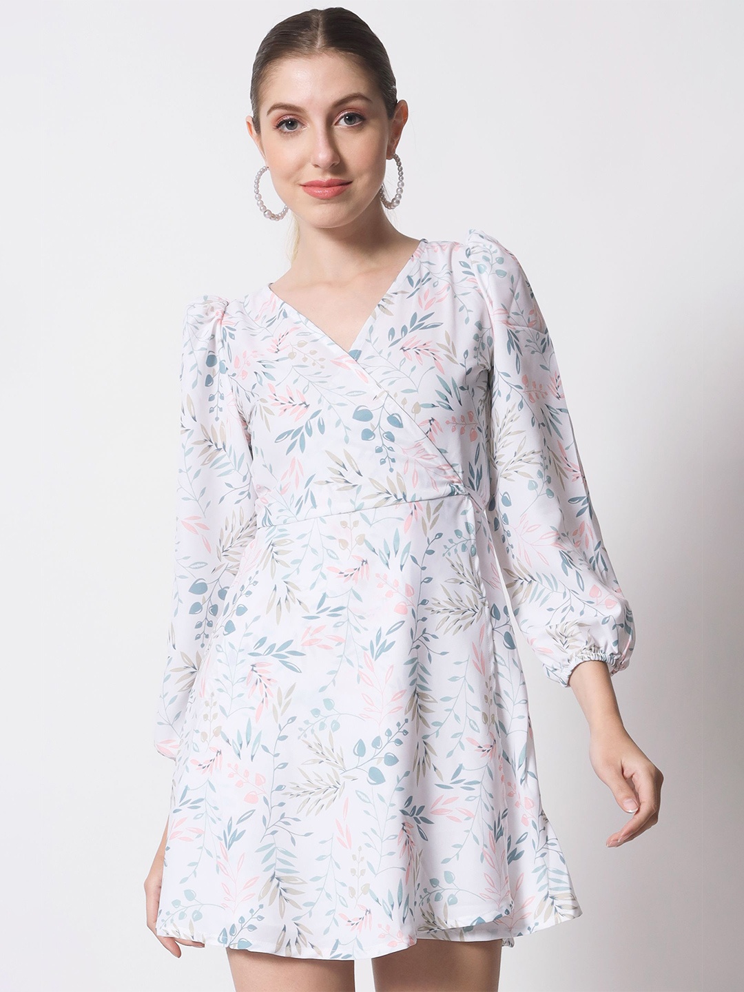

Shopping Queen Floral Printed Wrap Crepe Dress, White