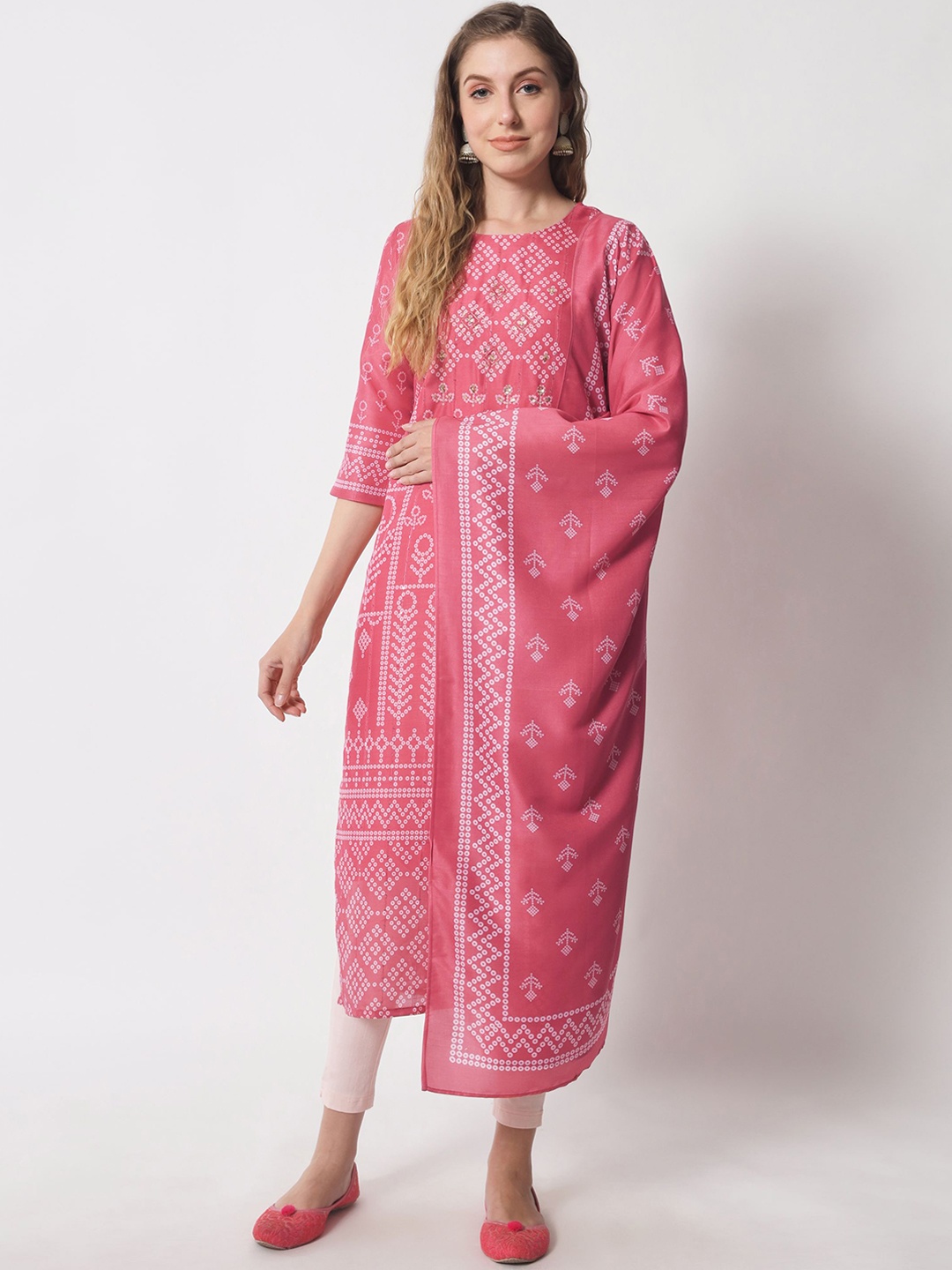 

Shopping Queen Women Bandhani Printed Sequinned Kurta with Trousers & Dupatta, Pink