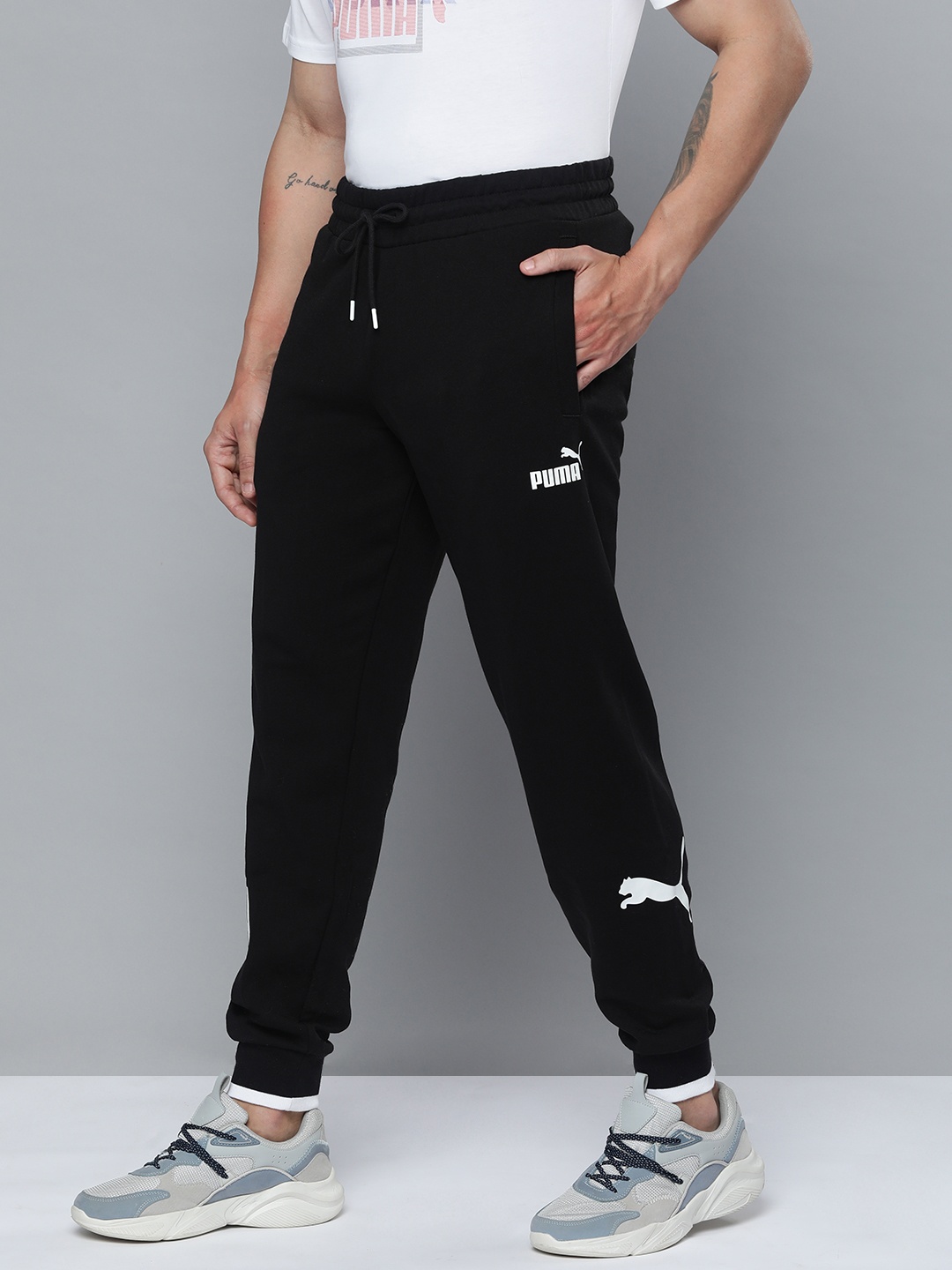 

PUMA Power Men Regular fit Pants, Black