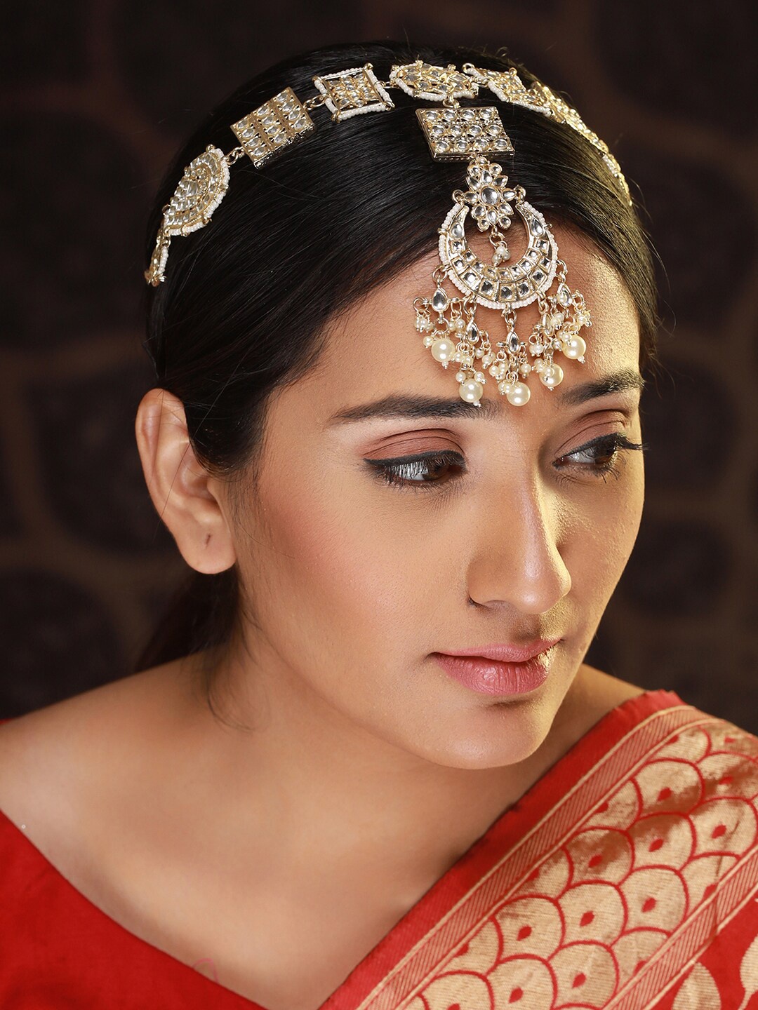 

Priyaasi Gold-Plated Kundan-Studded Matha Patti, White