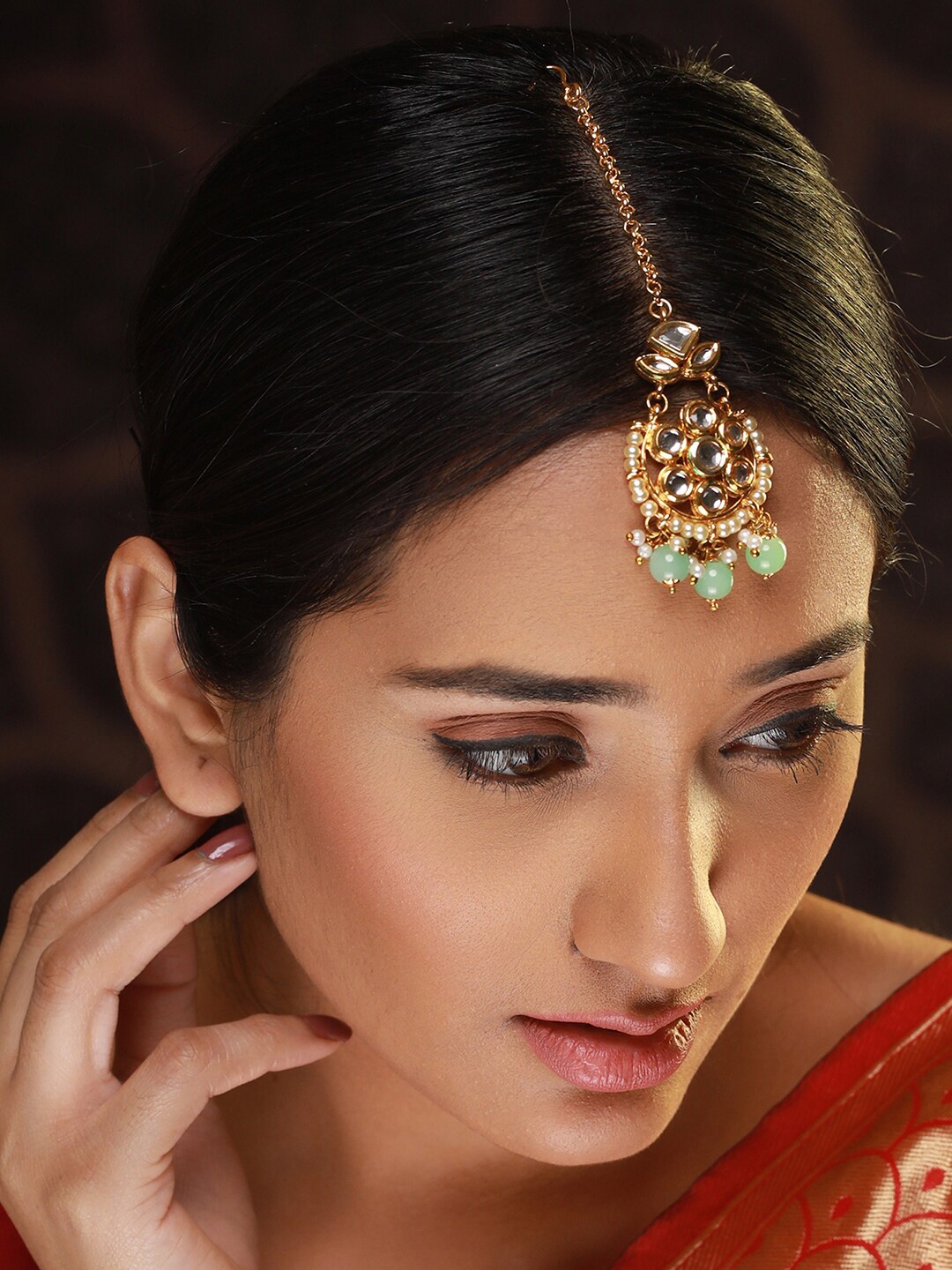 

Priyaasi Gold-Plated Kundan-Studded & Pearl Beaded Maang Tikka, Green