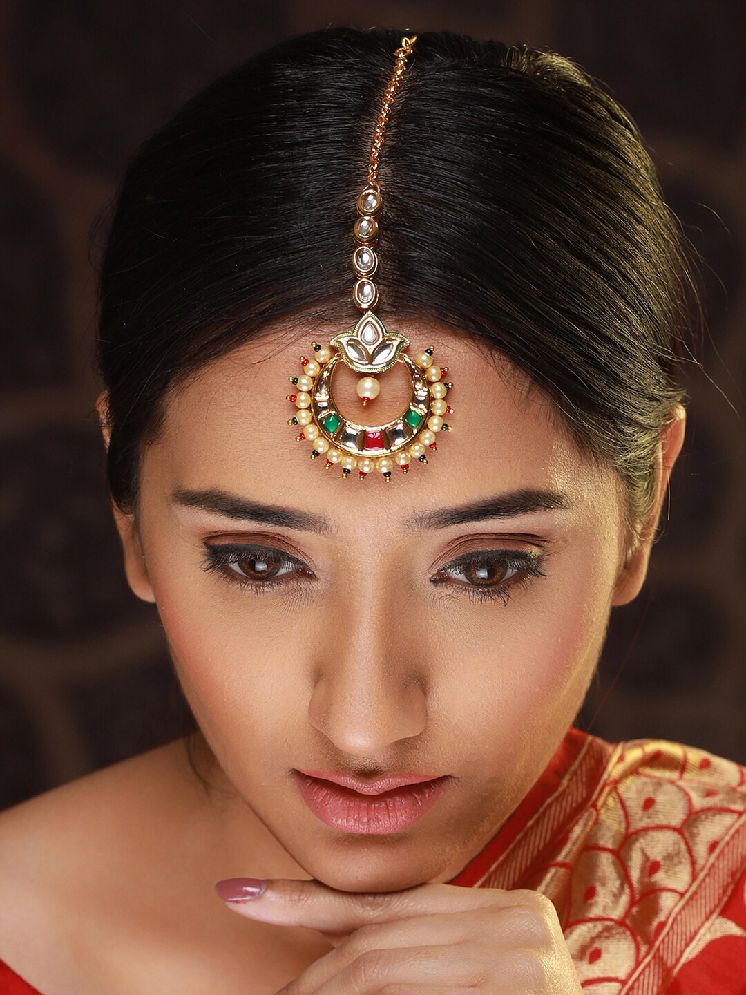 

Priyaasi Gold-Plated Kundan-Studded & Pearl Beaded Maang Tikka, Green