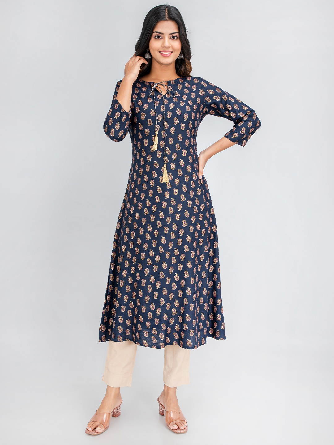 

fabGLOBAL Women Ethnic Motifs Printed Indie Prints Kurta, Navy blue
