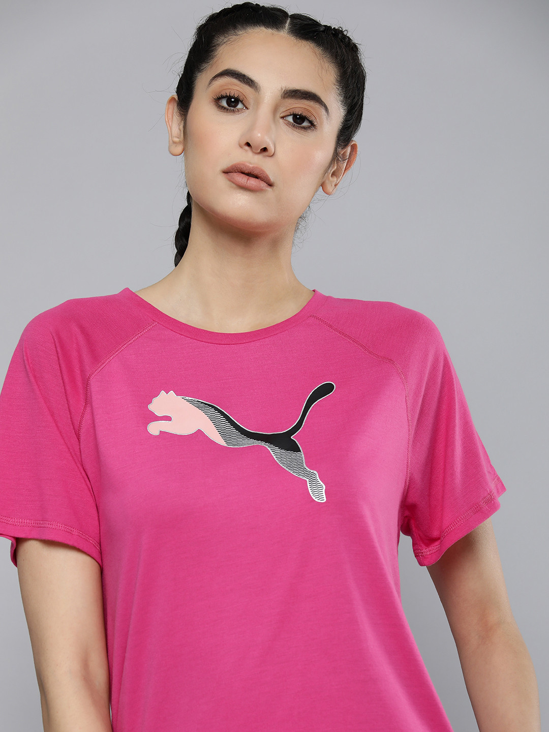 

Puma Brand Logo Printed Relaxed Fit dryCELL Raglan Sleeves Evostripe T-shirt, Pink