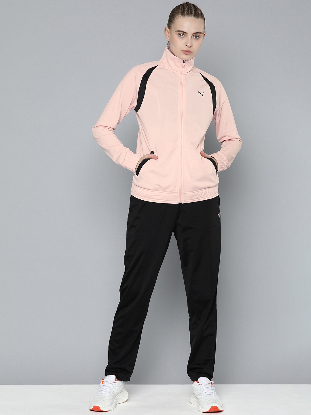 

Puma Women Solid Raglan Sleeves Classic Tricot Regular Fit Track Suit, Pink