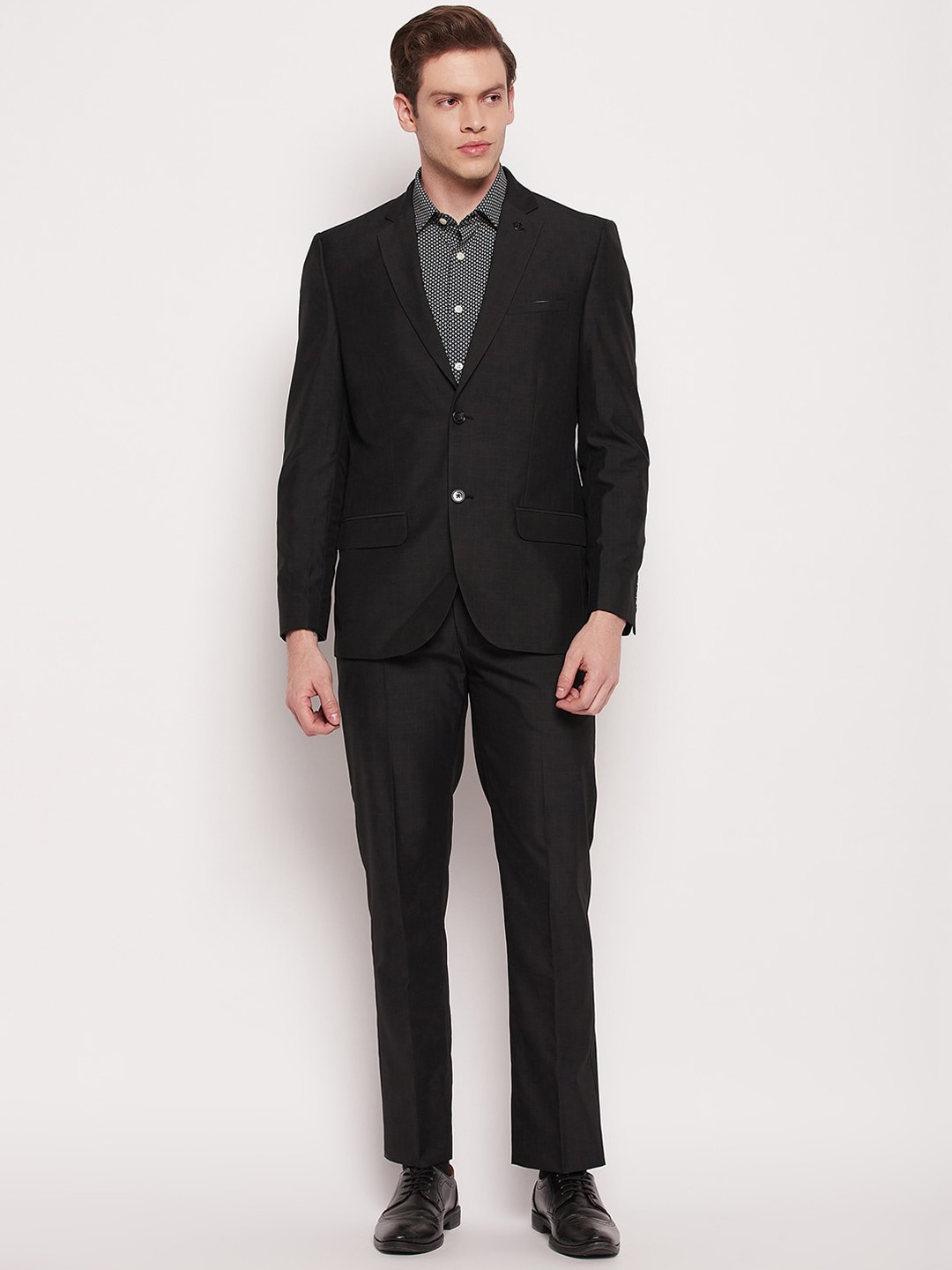 

Cantabil Men Checked Single Breasted Two Piece Formal Suit, Black