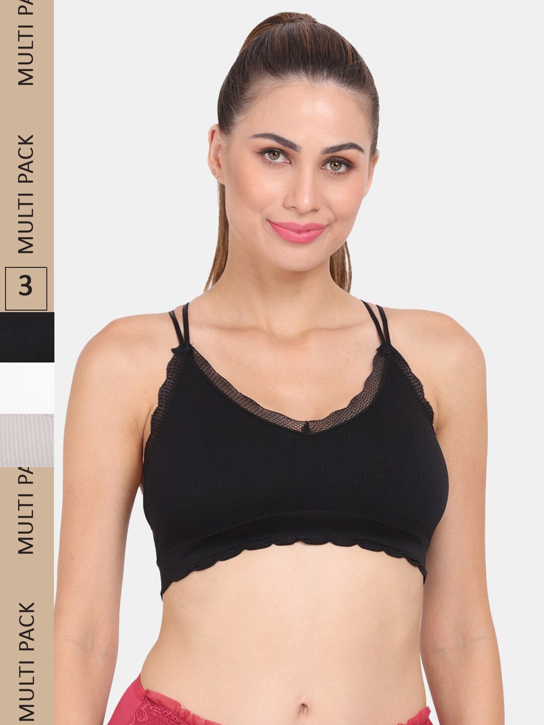 

Amour Secret Pack of 3 Lightly Padded Anti-Odour Sports Bra, Black