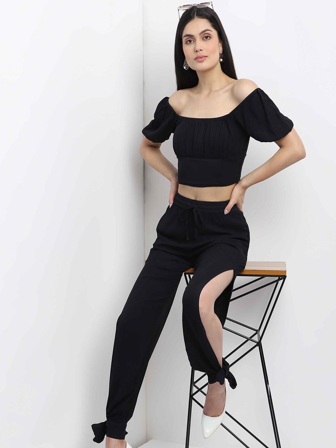 

MKOAL Women Regular Fit Slits Trouser, Black