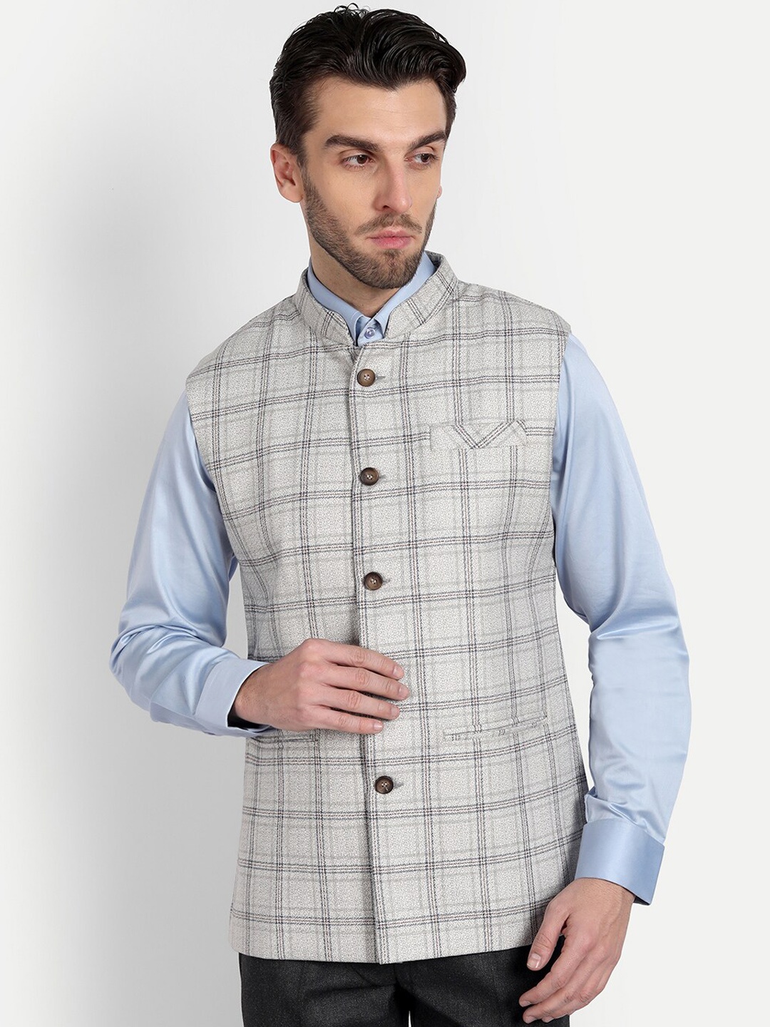 

Vandnam Fabrics Men Checked Slim Fit Woolen Nehru Jackets, Grey