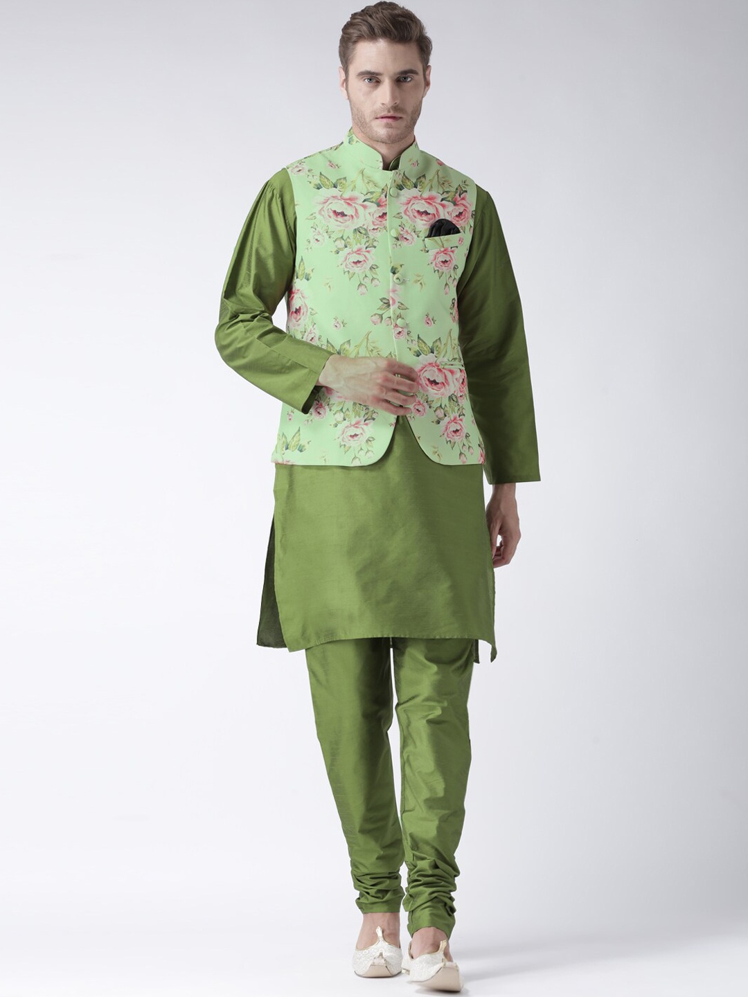 

hangup plus Men Kurta with Churidar & Nehru Jacket, Green
