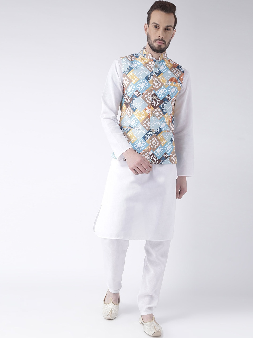 

hangup plus Men Pure Cotton Kurta with Pyjamas and Nehru Jacket, White