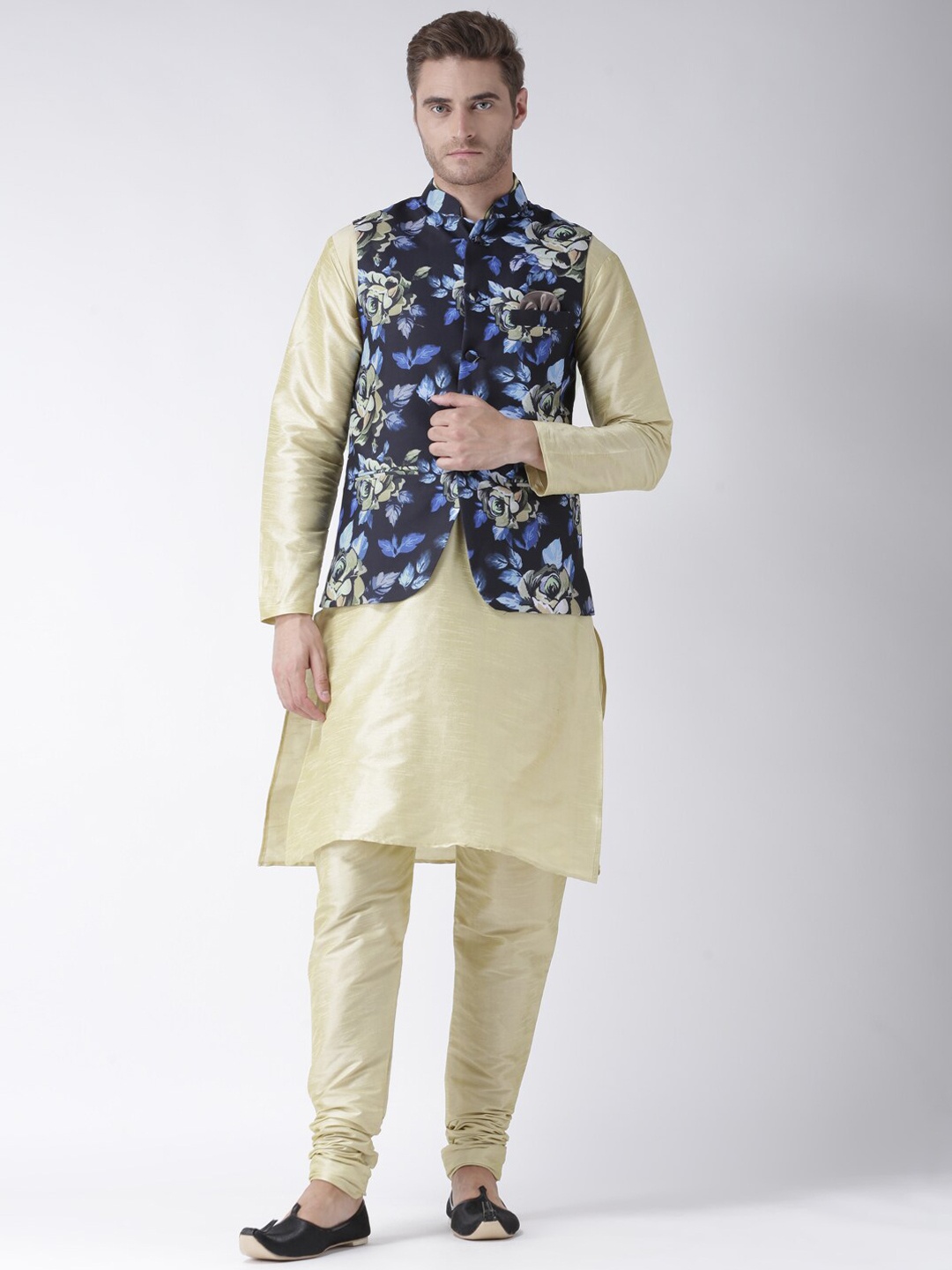 

hangup plus Men Kurta with Pyjamas & Nehru Jacket, Green