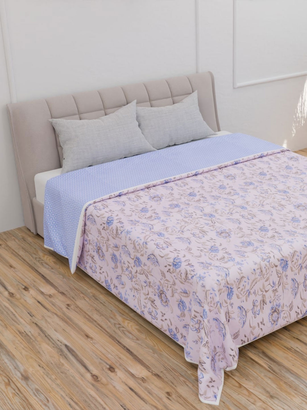 

CURIOUS LIFESTYLE Purple & Blue Printed Summer 150 GSM Double Bed Dohar